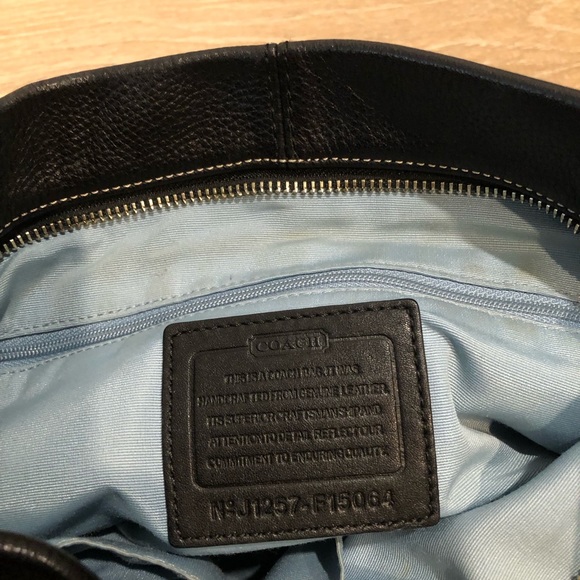 Coach Black Leather Duffle Shoulder Bag (COACH F15064) - Picture 4 of 4